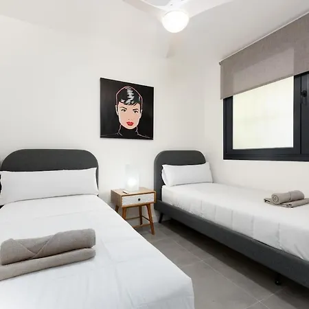 Playa Ii Apartment